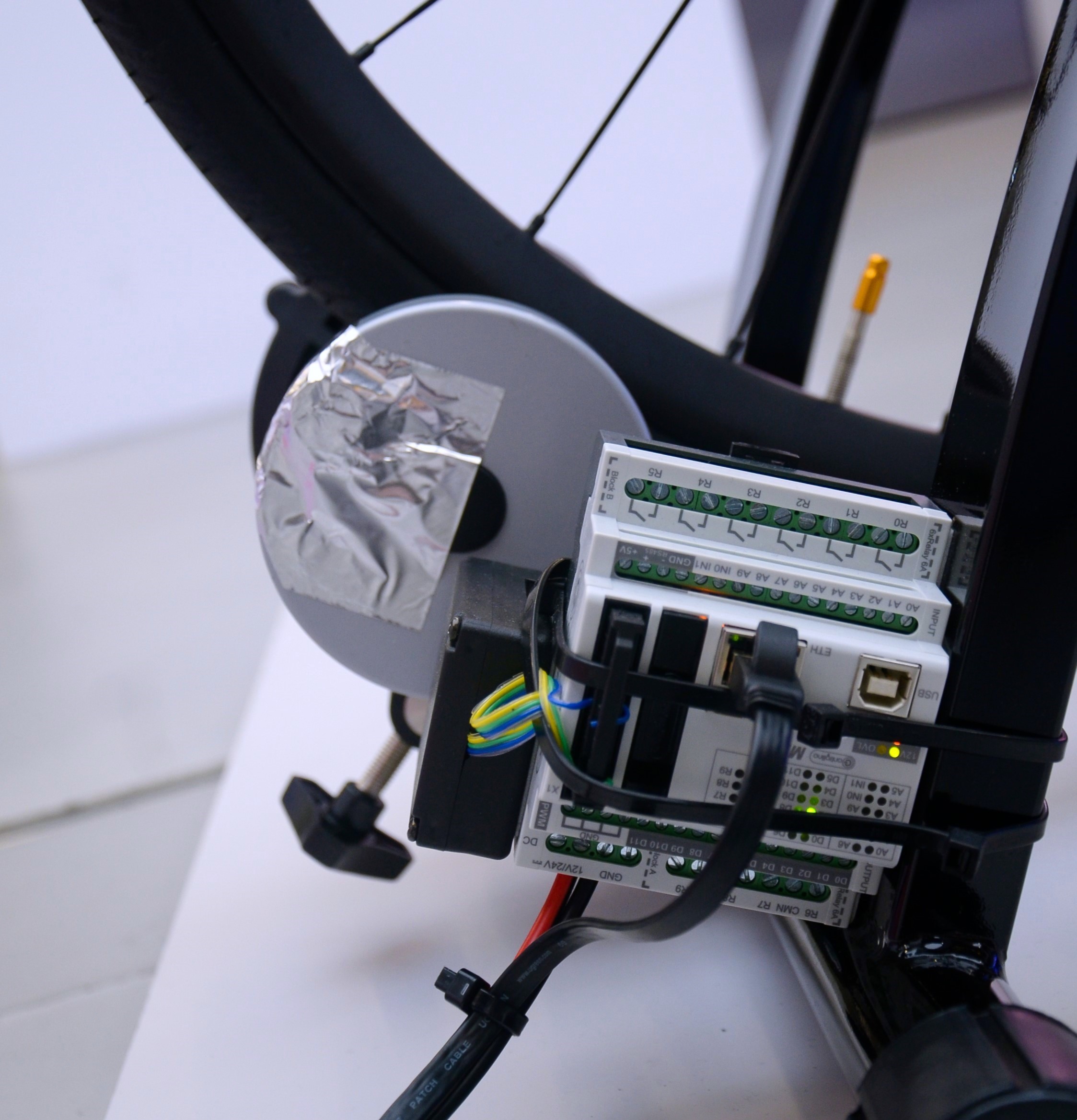 Controllino, Bike Close Up
